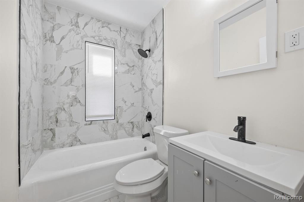 5944 Courville Street, Detroit, MI 48224 — Photo 16