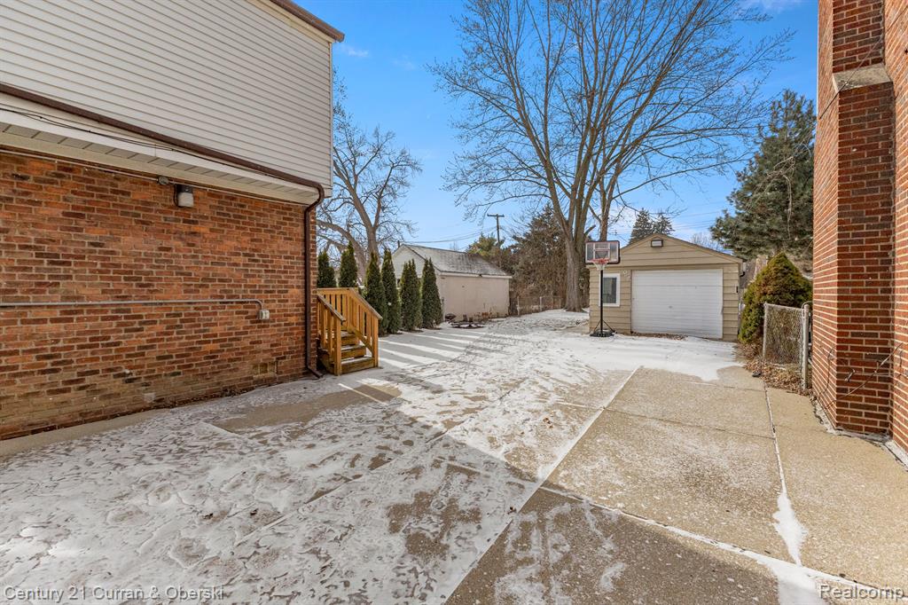 4817 WESTLAND Street, Dearborn, MI 48126 — Photo 24