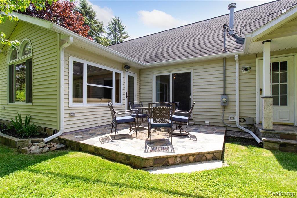 898 ROWLAND Road, Leonard, MI 48367 — Photo 57