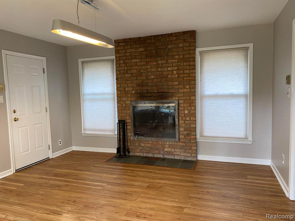 5035 S CLUNBURY Road, West Bloomfield, MI — Photo 6
