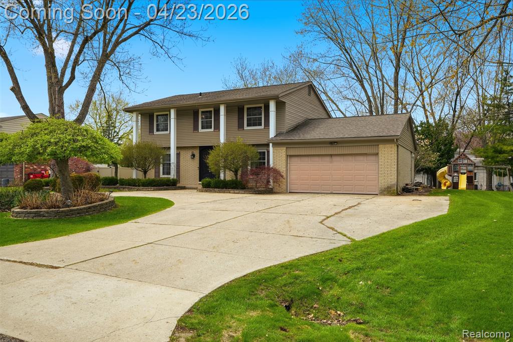 5701 Tequesta Court, West Bloomfield, MI 48323 — Photo 2