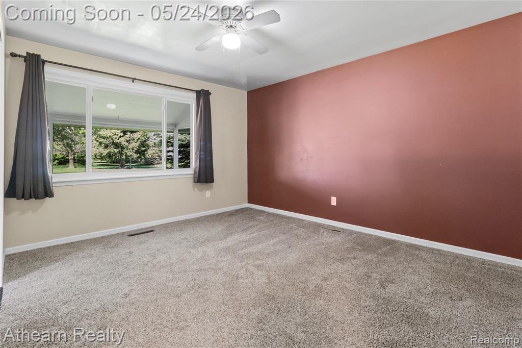 5460 Henderson Road, Davison, MI 48423 — Photo 9