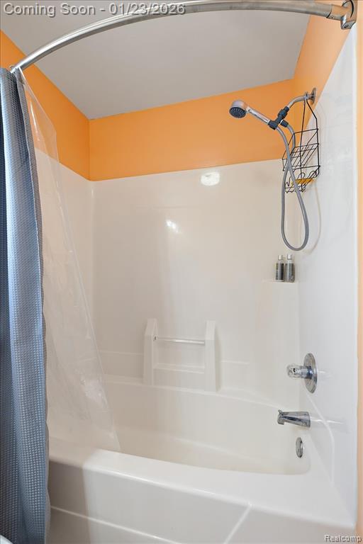 8404 Black River Road, MI 48032 — Photo 38