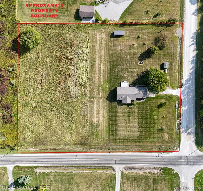 6499 Meisner Road, China, MI — Photo 11