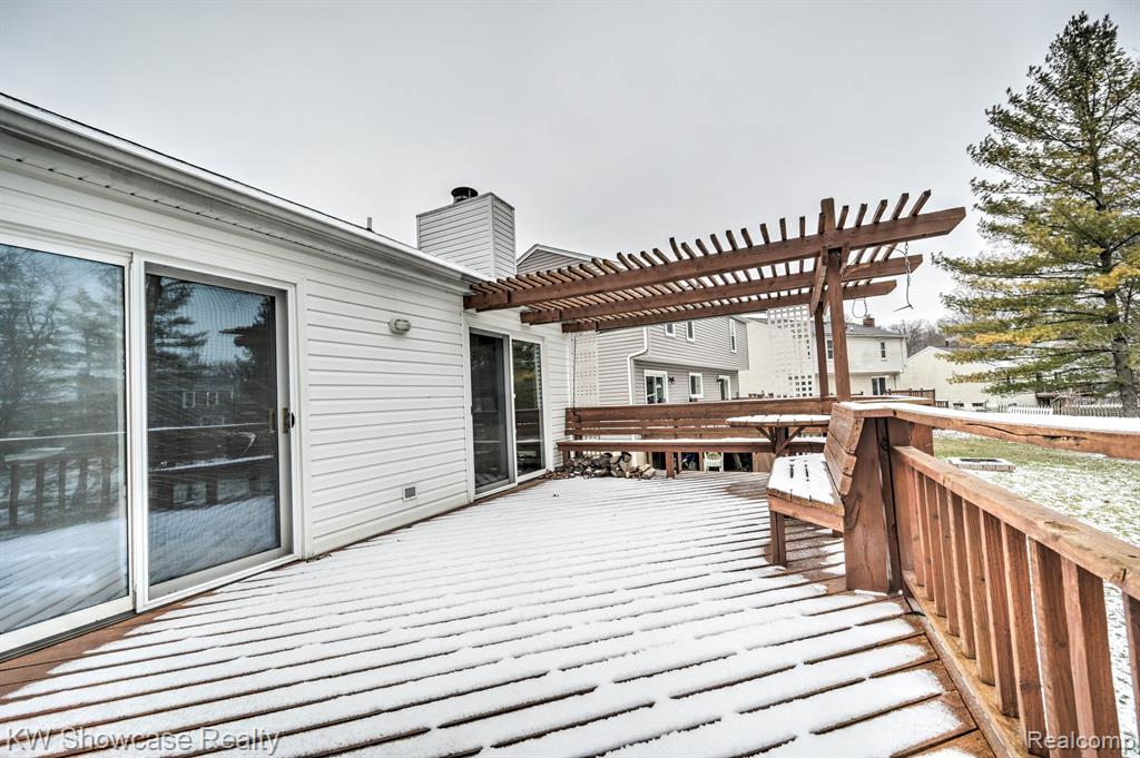 5806 KING JAMES, Waterford, MI 48327 — Photo 59
