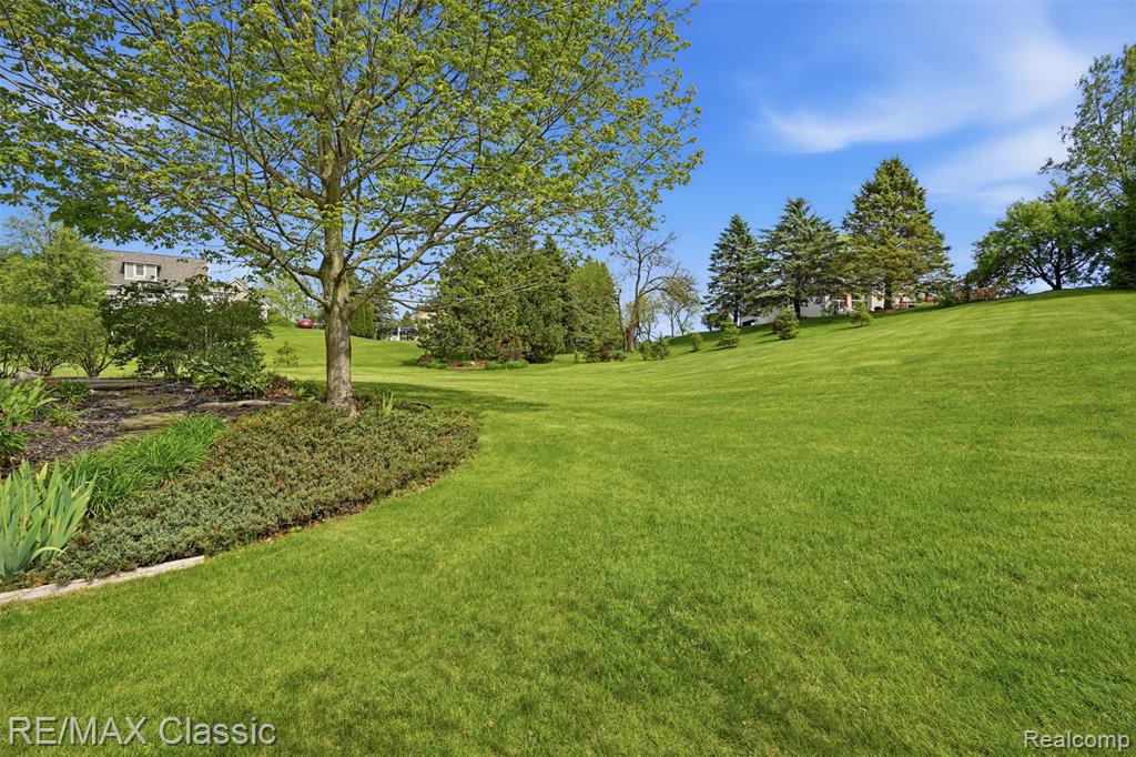 5500 Irene Boulevard, White Lake, MI 48383 — Photo 48