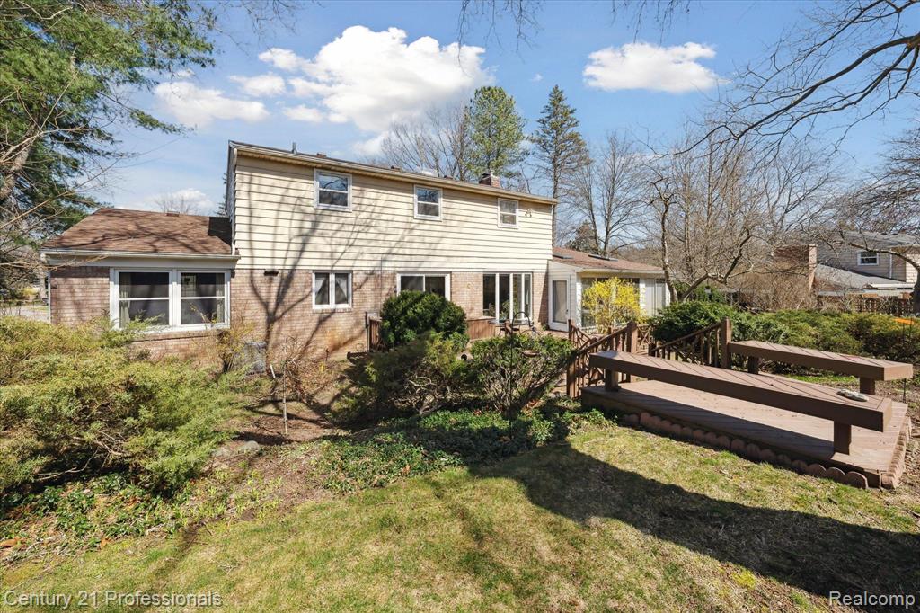 4538 COMANCHE Drive, Okemos, MI 48864 — Photo 33