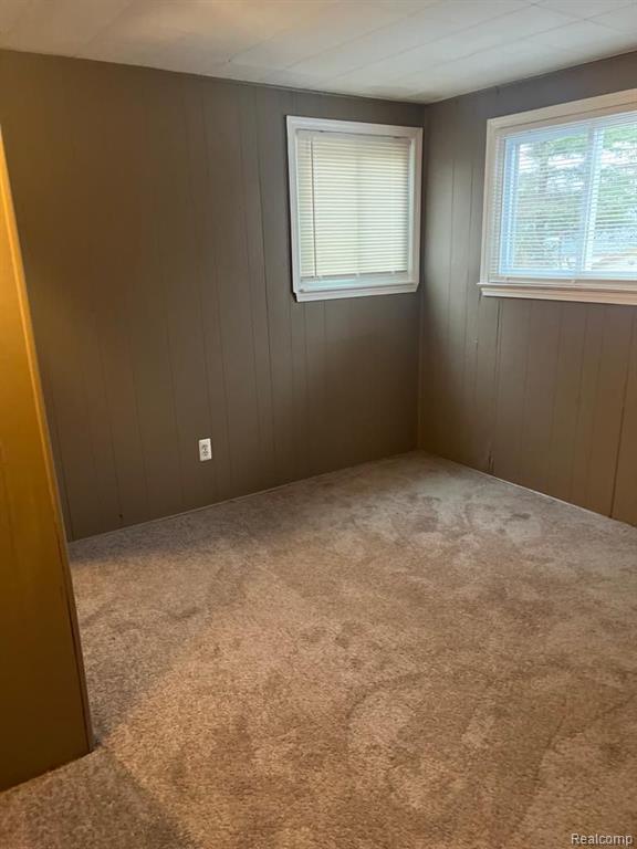 9609 PLAINVIEW Avenue, Detroit, MI 48228 — Photo 23