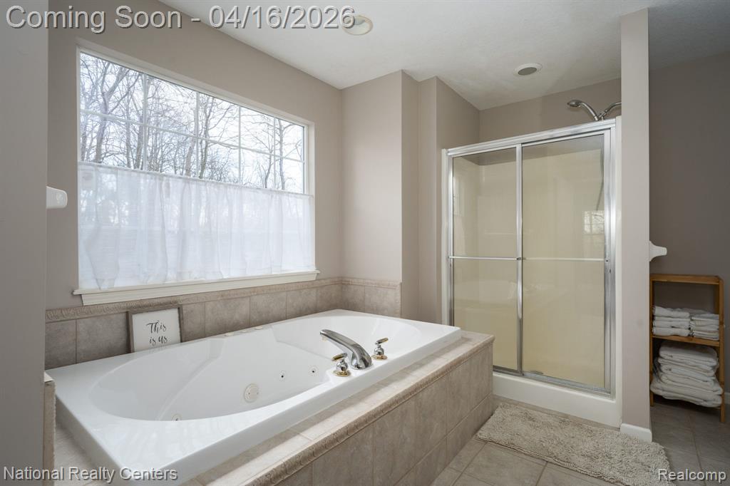 10219 Mill Pointe Drive, Goodrich Vlg, MI — Photo 27