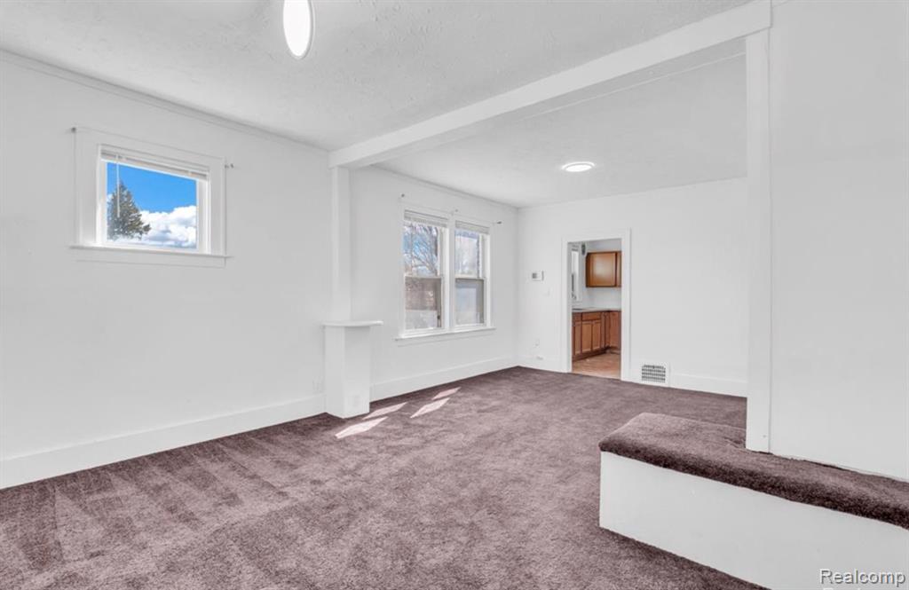 5573 Montclair Street, Detroit, MI 48213 — Photo 7