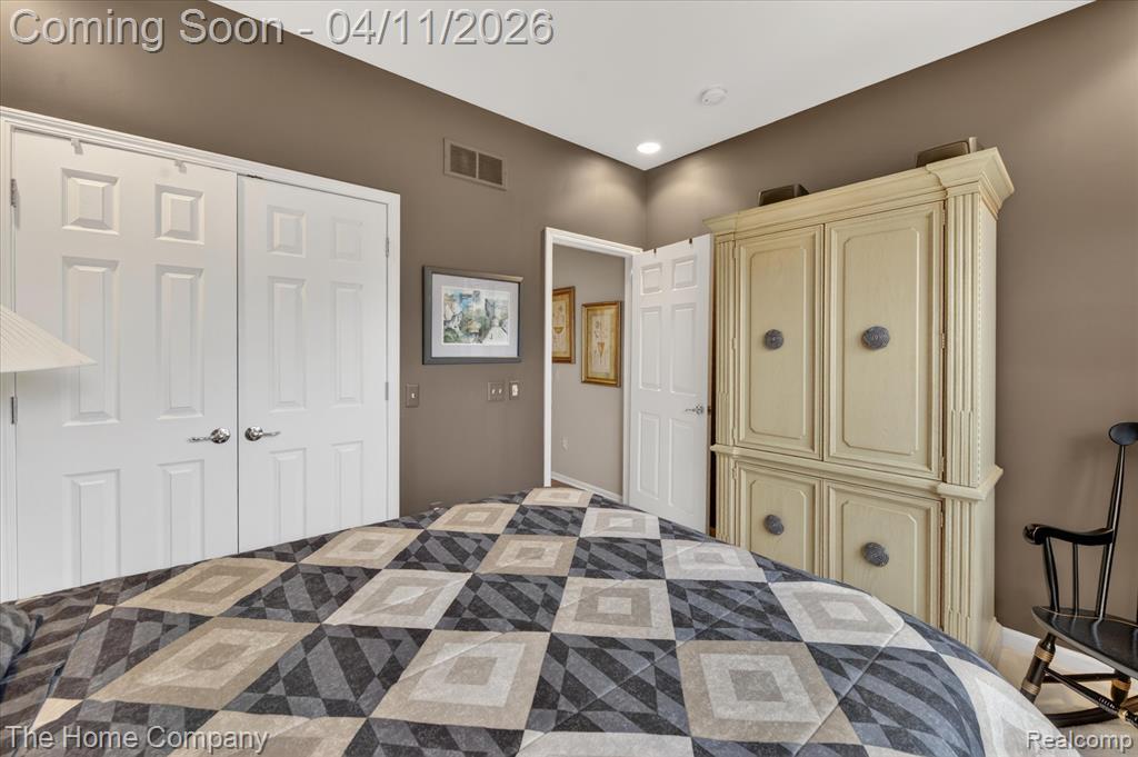 626 Rachel Lane, Milford, MI 48381 — Photo 25