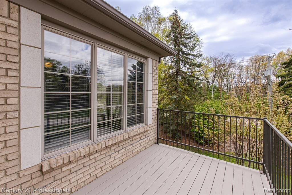6410 Enclave Drive, Clarkston, MI 48348 — Photo 55