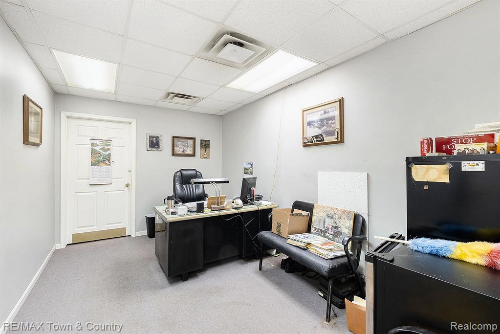 2170 LAVELLE Road, Flint, MI 48504 — Photo 11