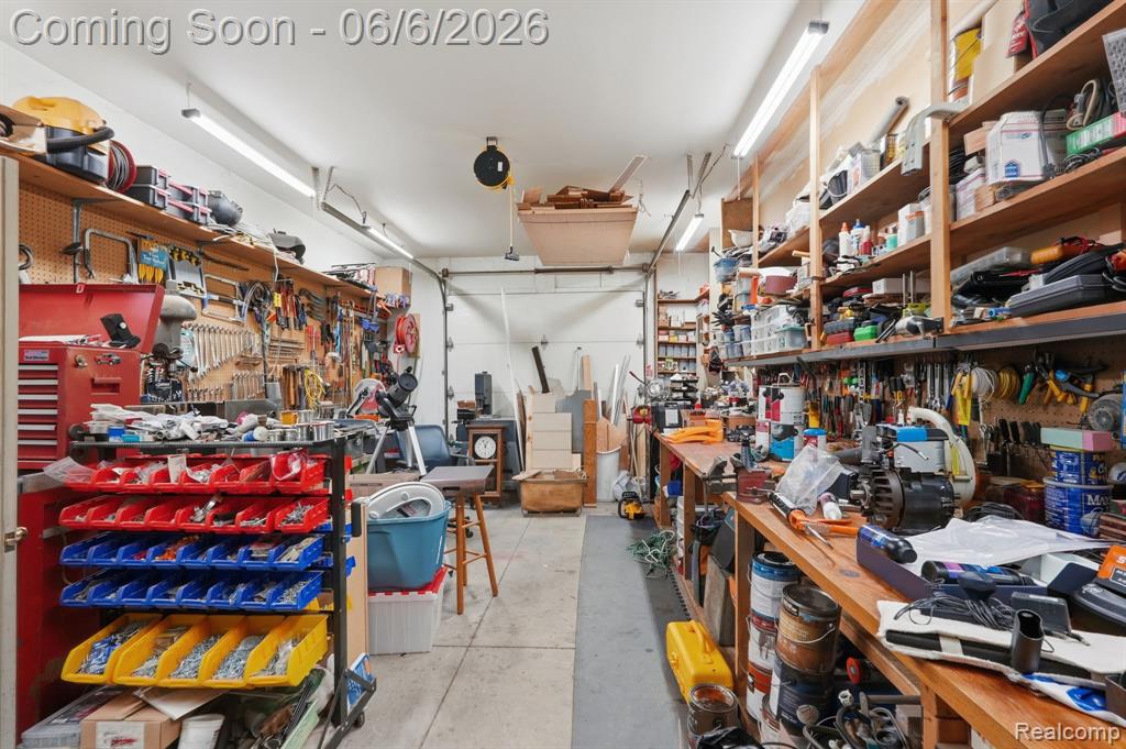 356 Avanti Lane, Highland, MI — Photo 47