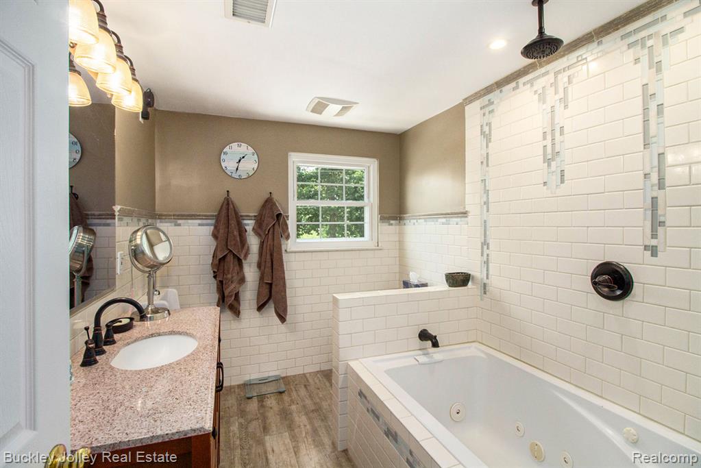 8900 Rickett Road, Brighton, MI 48116 — Photo 12