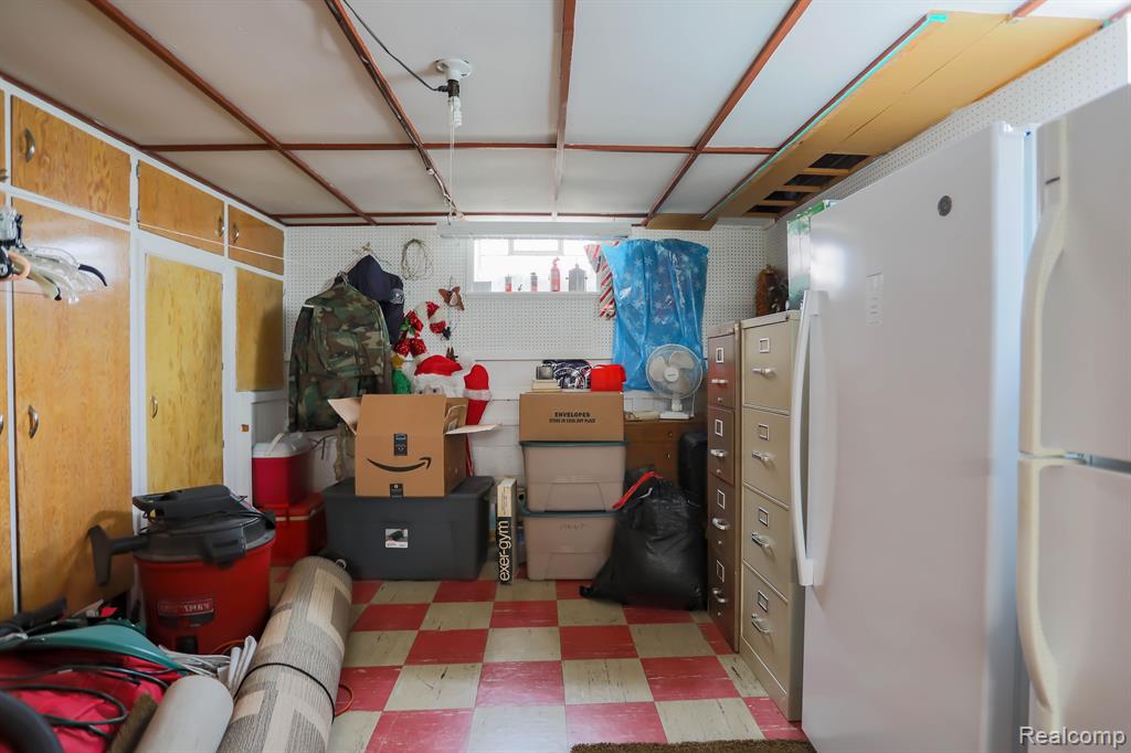 6832 Engleman, Center Line, MI 48015 — Photo 29