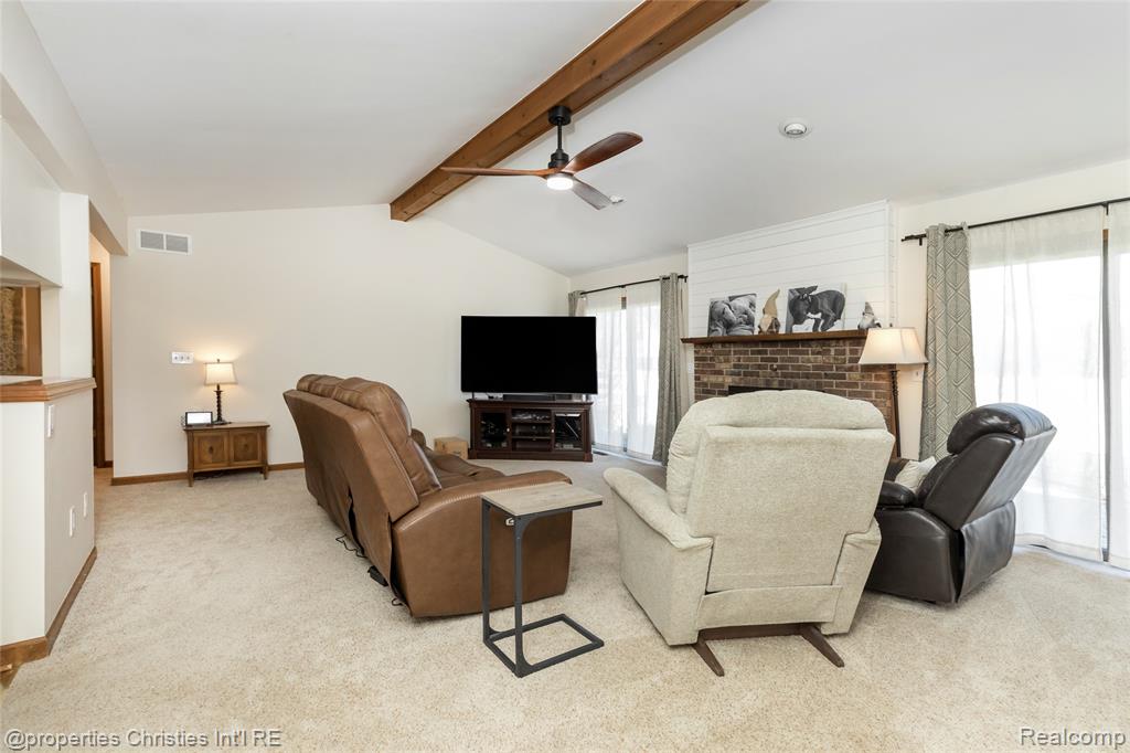 47192 Sanborn Drive, Macomb, MI 48044 — Photo 14