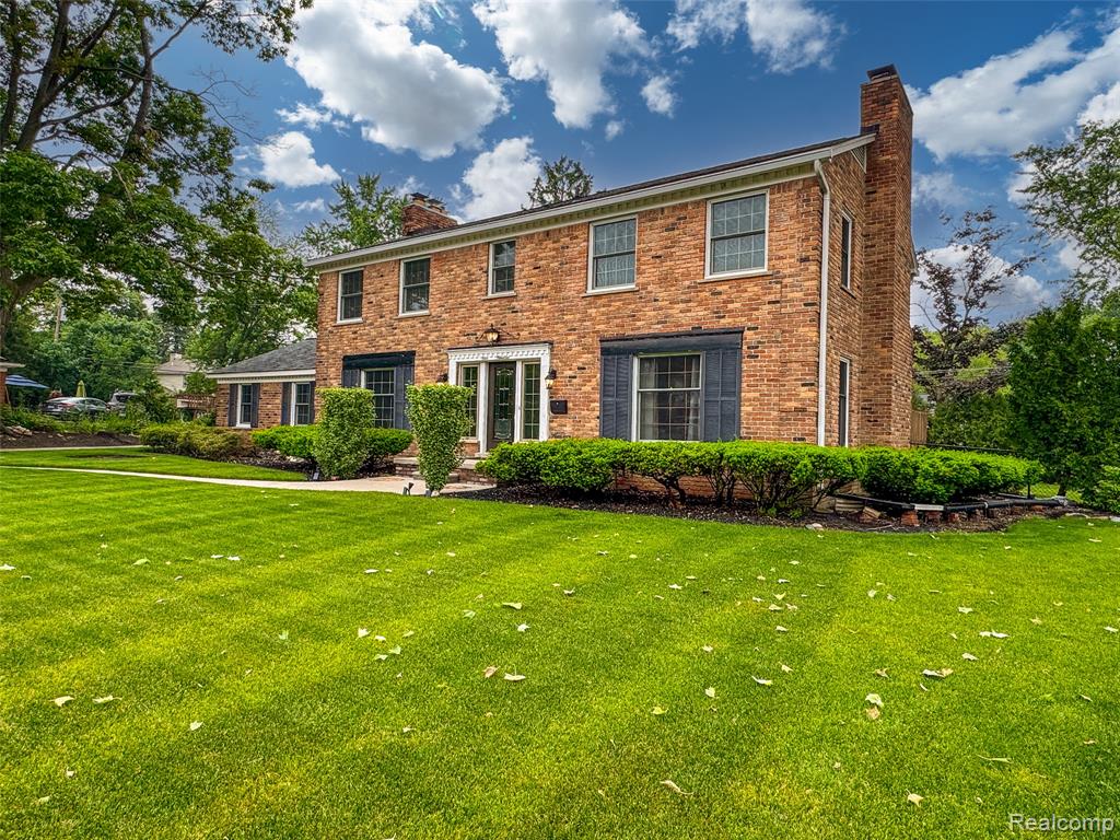 100 Overhill Road, Bloomfield Hills, MI 48301 — Photo 49