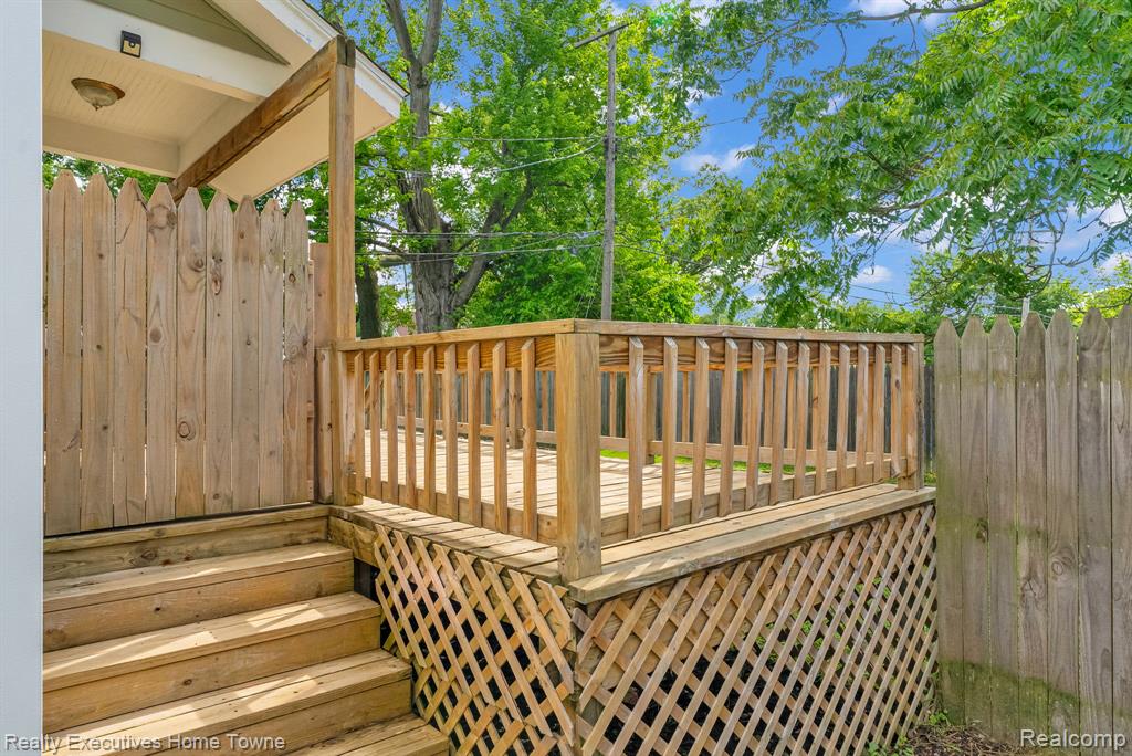 509 13th Street, Port Huron, MI 48060 — Photo 33