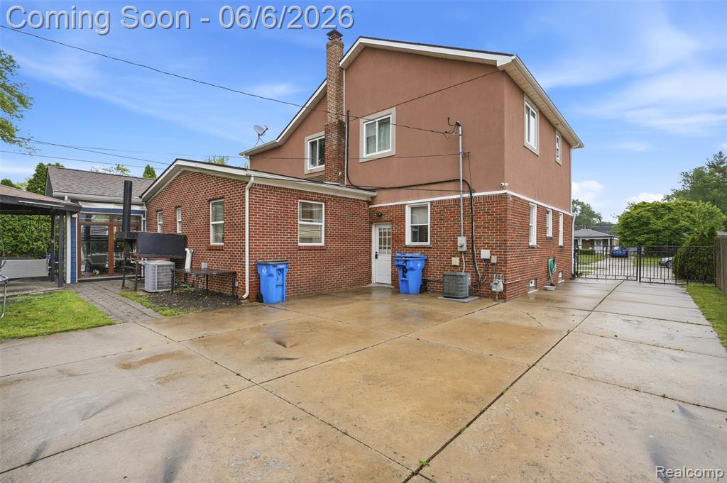 7723 Hazelton Street, Dearborn Heights, MI 48127 — Photo 44
