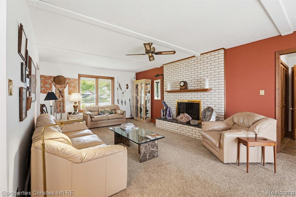 2825 Sylvan Shores Drive, Waterford, MI 48328 — Photo 12