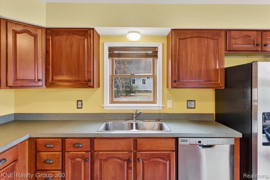 1525 Shoreline Drive, Hartland, MI 48353 — Photo 20