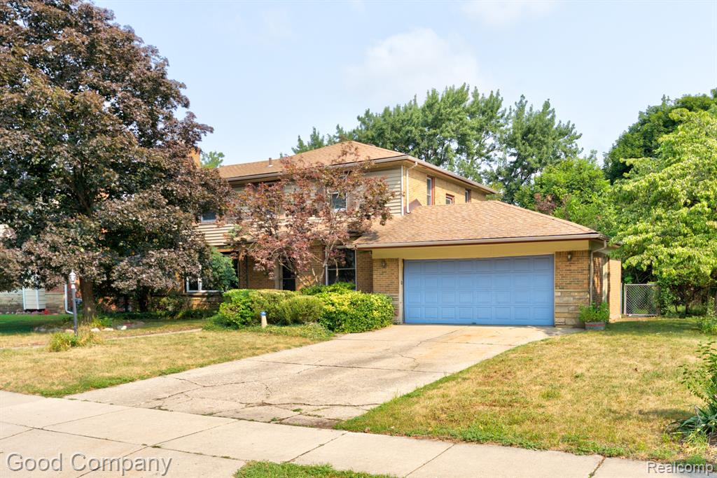 10 Millington Road, Pleasant Ridge, MI