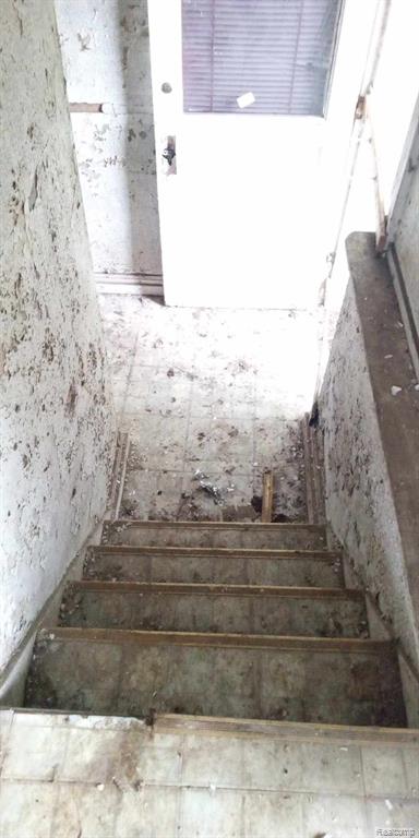 13832 PINEWOOD Street, Detroit, MI, 48205