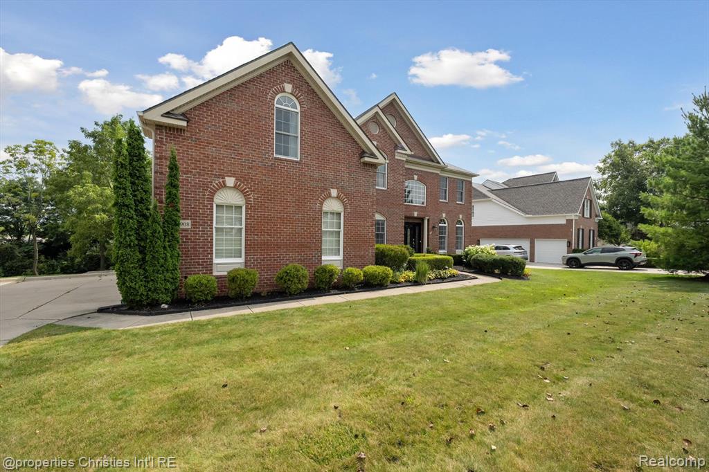 15908 CRYSTAL DOWNS E, Northville, MI 48168 — Photo 2