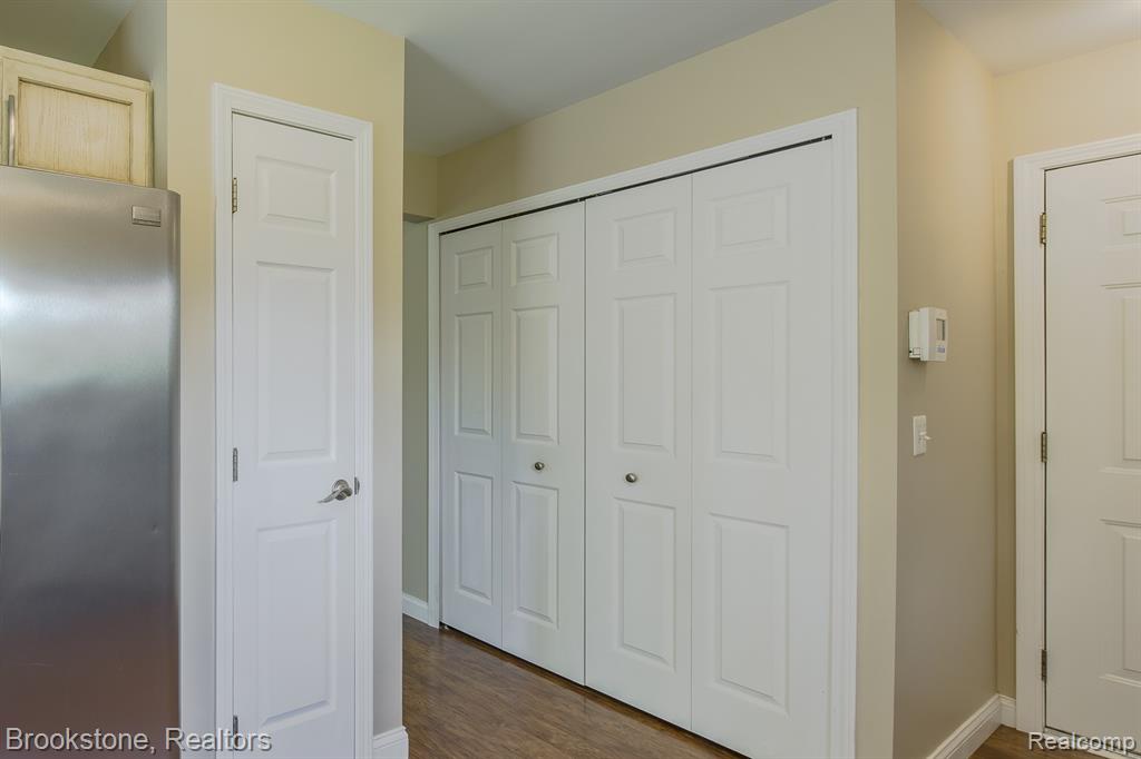 4289 Covey Lane, Grand Blanc, MI 48439 — Photo 24
