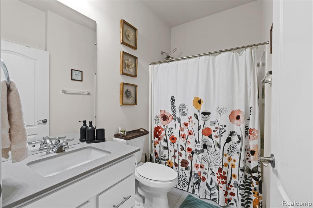 4051 COLFAX Court, Canton, MI 48188 — Photo 24