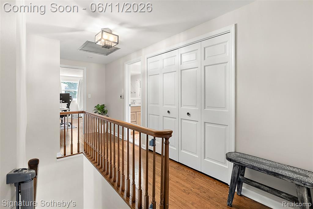 5748 Cherry Crest Drive, West Bloomfield, MI — Photo 22