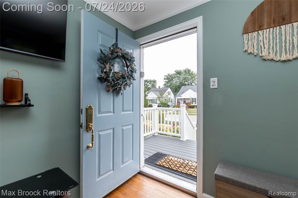 1090 Cambridge Road, Berkley, MI 48072 — Photo 3