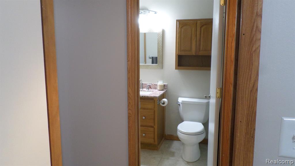 33612 Bayview Drive, New Baltimore, MI 48047 — Photo 12