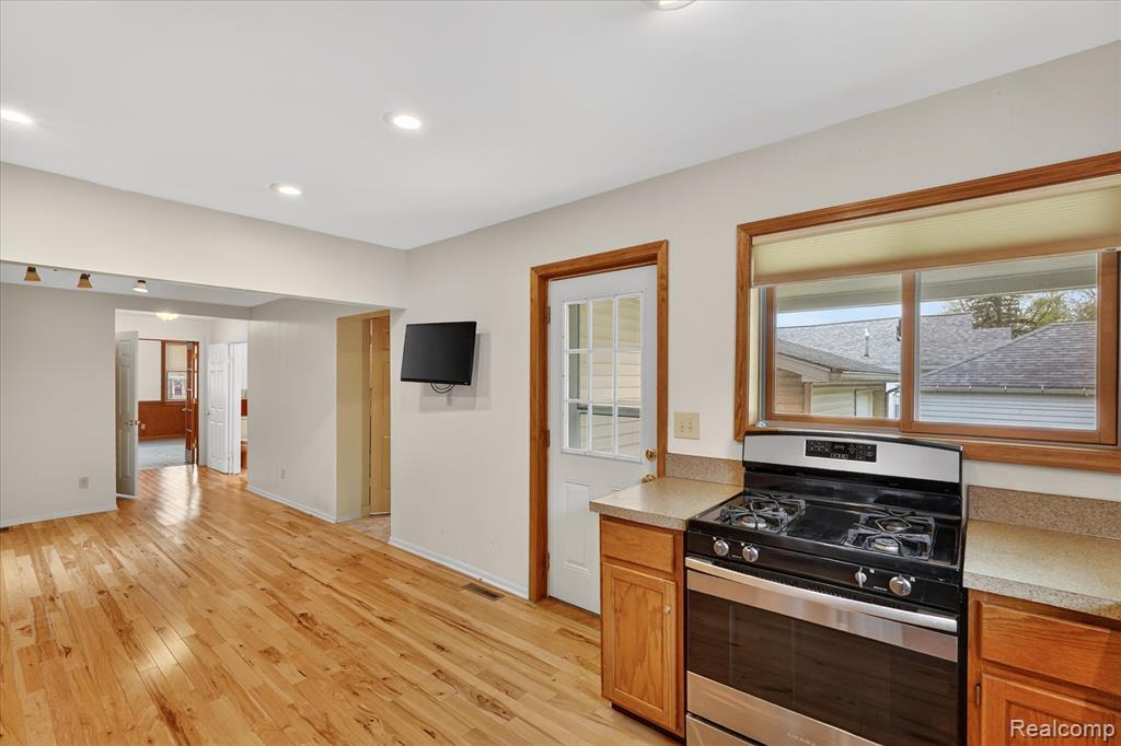 306 S Main Street, Vassar, MI 48768 — Photo 15