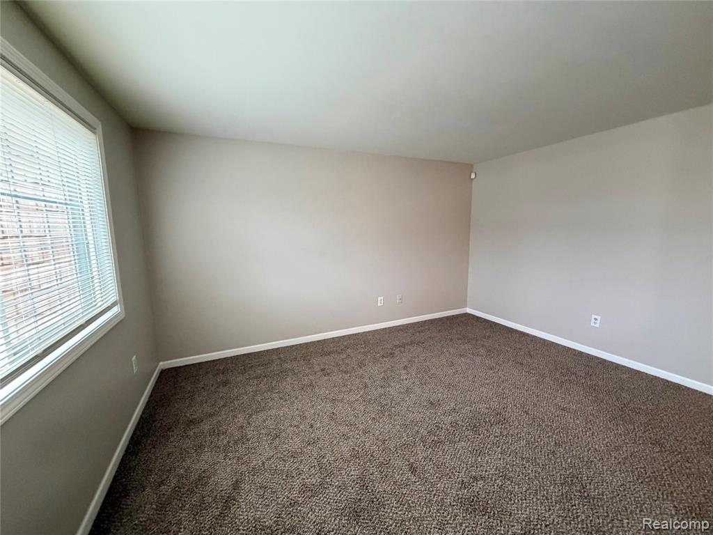 16006 Terrace Village Drive, Taylor, MI 48180 — Photo 17