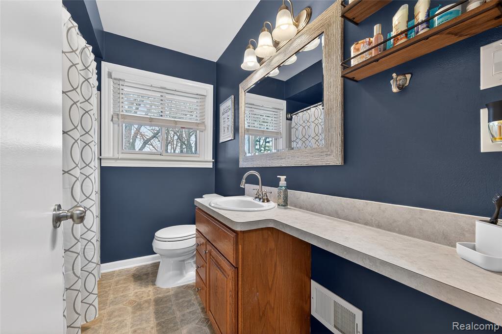 33225 Florence Street, Garden City, MI — Photo 20