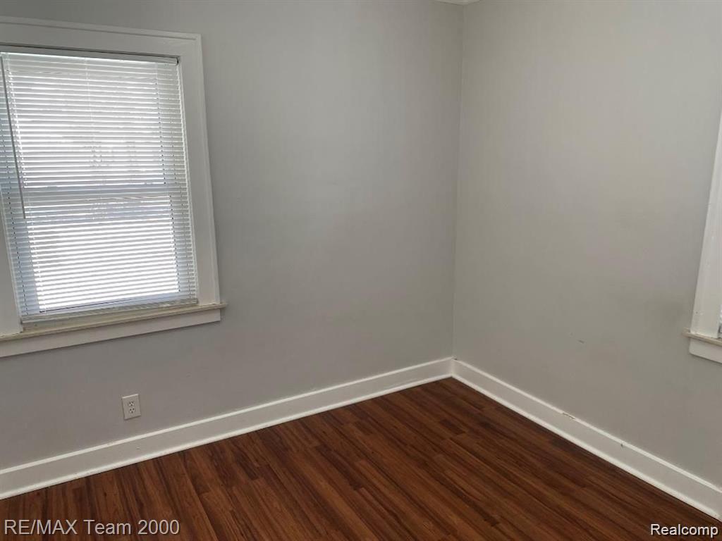7931 Payne Street, Dearborn, MI 48126 — Photo 4
