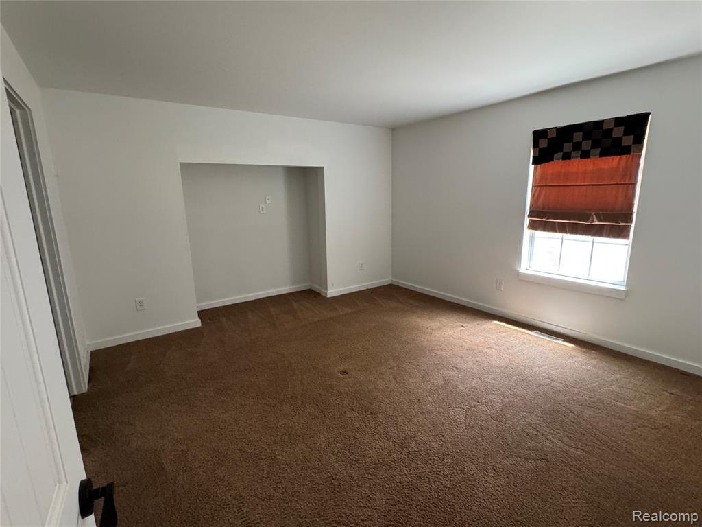 5402 Raubinger Road, Swartz Creek, MI 48473 — Photo 14