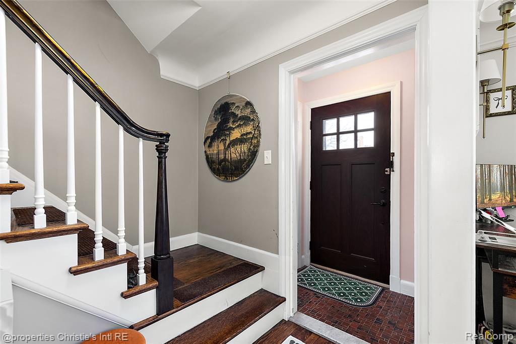 446 McKinley Avenue, Grosse Pointe Farms, MI 48236 — Photo 6
