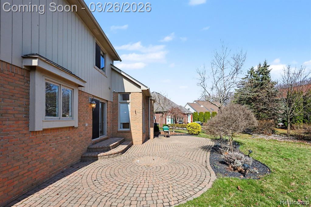 47626 Woodberry Estates Drive, Macomb, MI 48044 — Photo 34