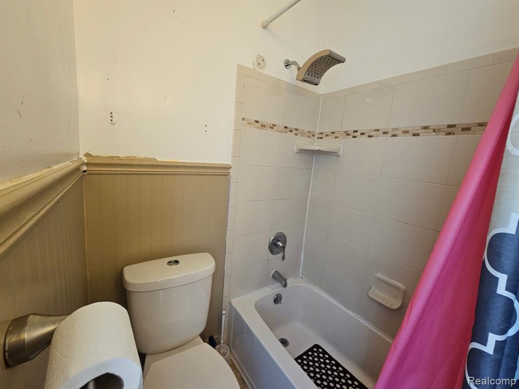 4417 Elizabeth Street, Wayne, MI 48184 — Photo 10