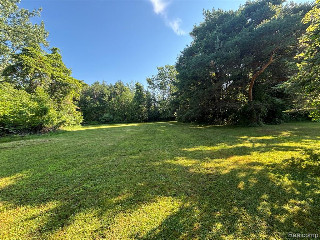 709 E Michigan Avenue E, Au Gres, MI 48703 — Photo 9