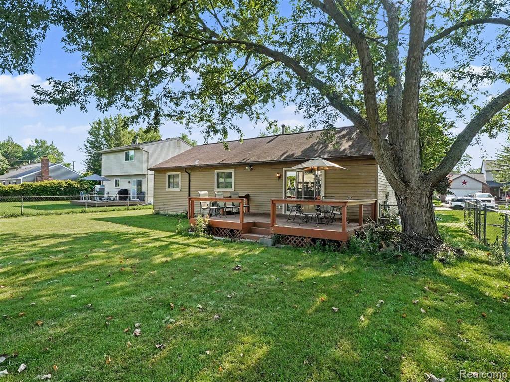 1418 Oakview Drive, Canton, MI 48187 — Photo 23