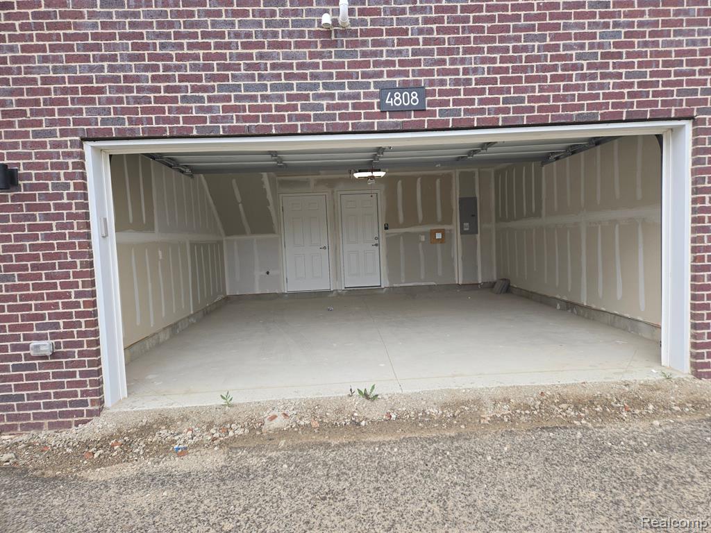 4808 N Ludlow, Troy, MI 48085 — Photo 3