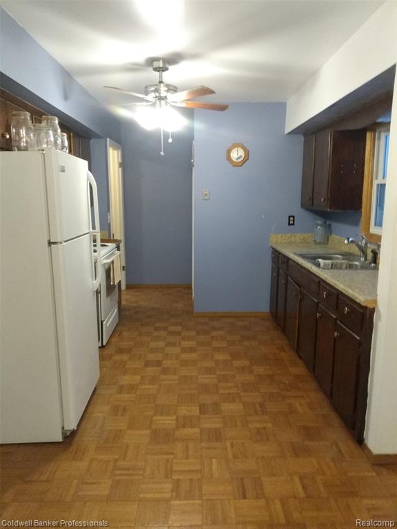 7071 Brittwood Lane, Flint, MI 48507 — Photo 18