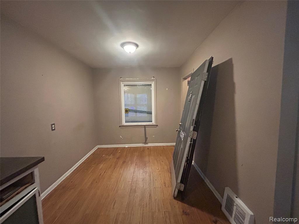6378 Brace Street, Detroit, MI 48228 — Photo 5