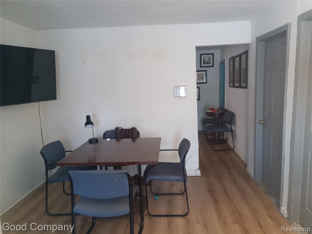 16508 Strathmoor Street - Photo 2