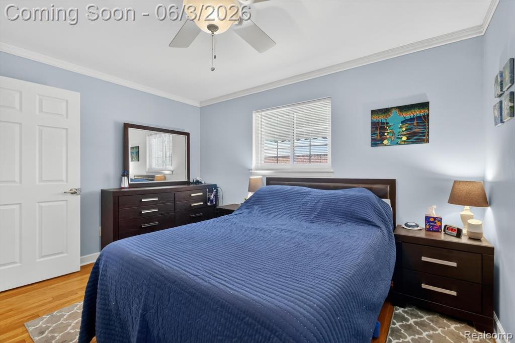 512 Redwood Drive, Troy, MI 48083 — Photo 24