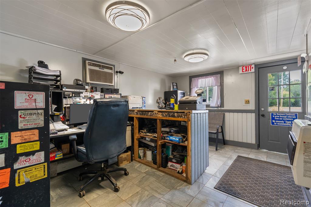 4114 E Michigan Avenue, Jackson, MI 49202 — Photo 7